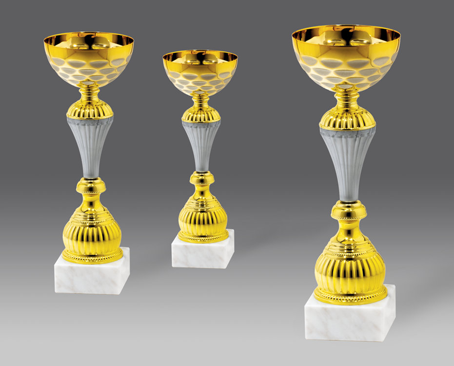 Puchar G26642 3, &oslash;14, h.35 puchary statuetki medale